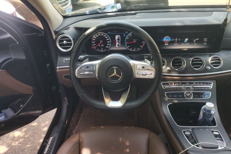 Used Mercedes-Benz E-Class 2019 Restyled E 300 L Sport Luxury Edition Steering Wheel