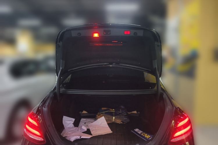 Used Mercedes-Benz E-Class 2019 Restyled E 300 L Luxury Edition Trunk