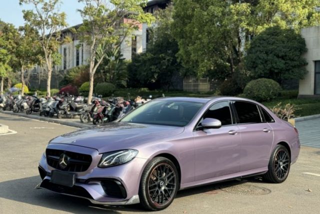 Mercedes-Benz E-Class 2019 E 200 L Sport 4MATIC مستعملة