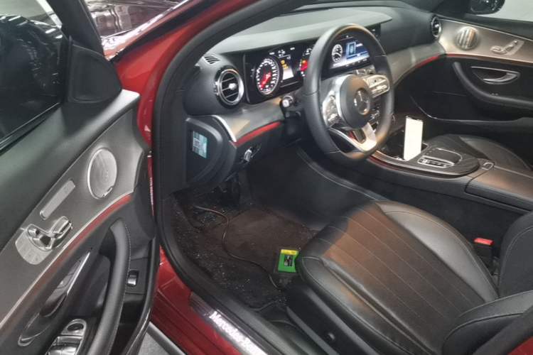 Used Mercedes-Benz E-Class 2019 E 200 Sport Edition Driver Seat