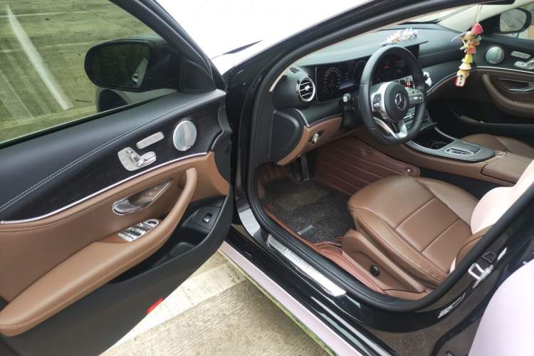 Used Mercedes-Benz E-Class 2019 Restyled E 300 L Sport Luxury Edition Driver Seat