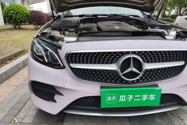 Used Mercedes-Benz E-Class 2019 E 200 Coupe Engine Bay Right