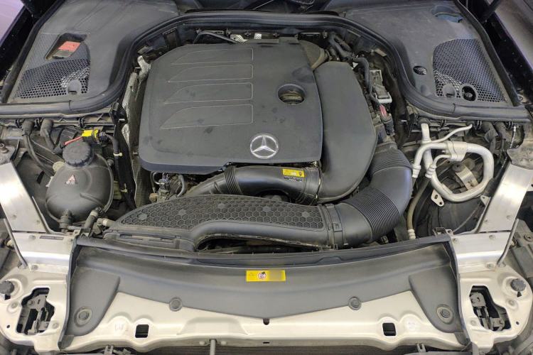 Used Mercedes-Benz E-Class 2019 Restyled E 300 L Sport Luxury Edition Engine Bay