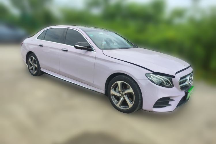 Used Mercedes-Benz E-Class 2019 Restyled E 300 L Sport Luxury Edition Front Right 45 Deg
