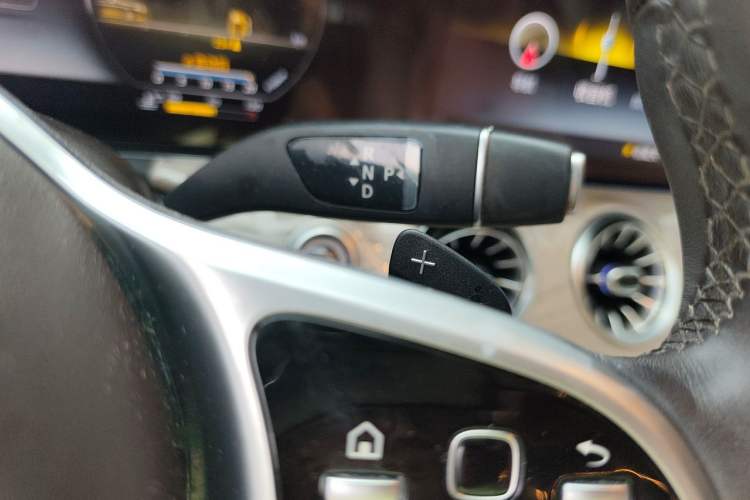 Used Mercedes-Benz E-Class 2019 E 200 Coupe Gear Lever