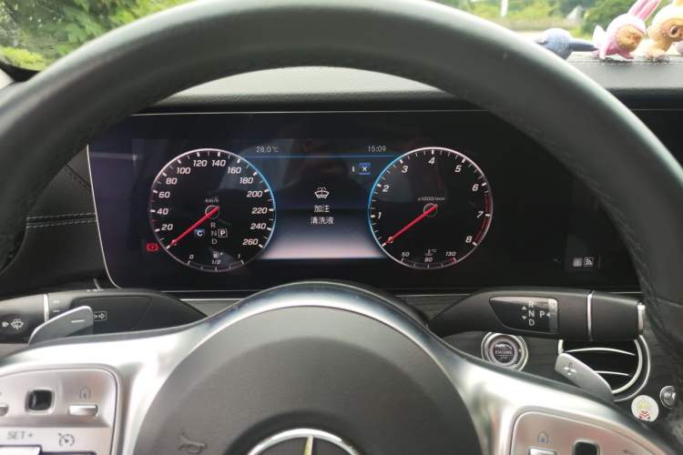 Used Mercedes-Benz E-Class 2019 Restyled E 300 L Sport Luxury Edition Instrument Cluster