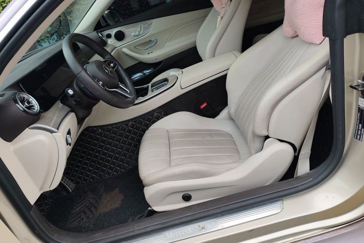 Used Mercedes-Benz E-Class 2019 E 200 Coupe Left Front Seat
