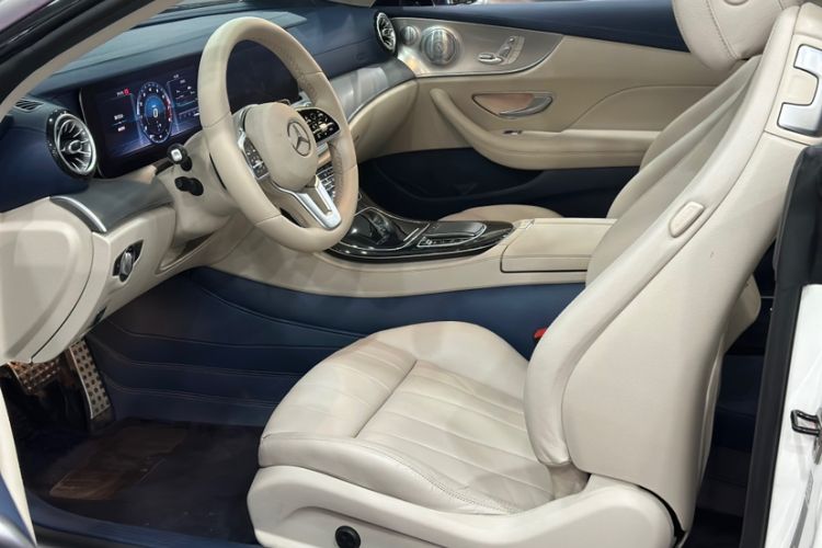 Used Mercedes-Benz E-Class 2019 E 200 4MATIC Coupe Left Front Seat