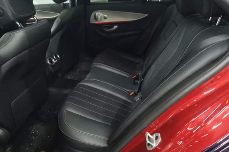Used Mercedes-Benz E-Class 2019 E 200 Sport Edition Left Rear Seat