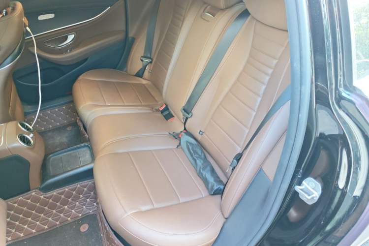 Used Mercedes-Benz E-Class 2019 Restyled E 300 L Sporty and Stylish Edition Left Rear Seat