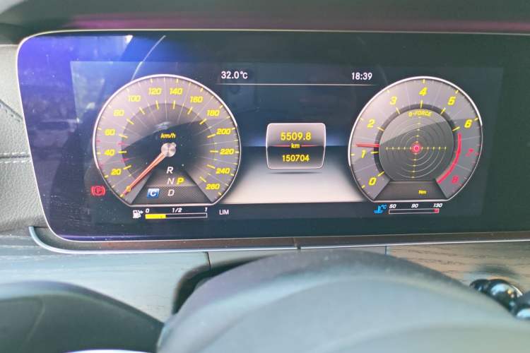Used Mercedes-Benz E-Class 2019 Restyled E 300 L Sporty and Stylish Edition Odometer Close Up