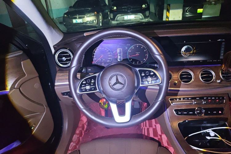 Used Mercedes-Benz E-Class 2019 E 200 L Steering Wheel