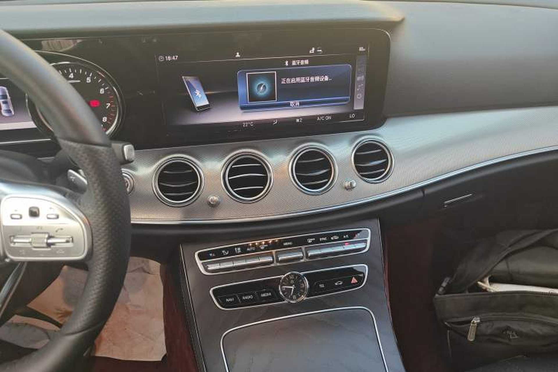 Used Mercedes-Benz E-Class 2019 E 200 Sport 4MATIC Audio And AC Panel