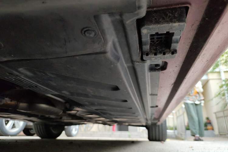 Used Mercedes-Benz E-Class 2019 E 260 Sport Edition Chassis Front Left