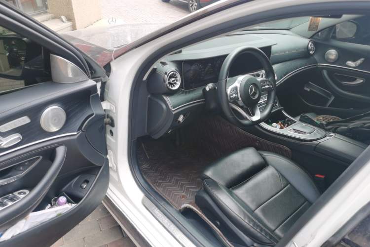 Used Mercedes-Benz E-Class 2019 E 200 L Driver Seat