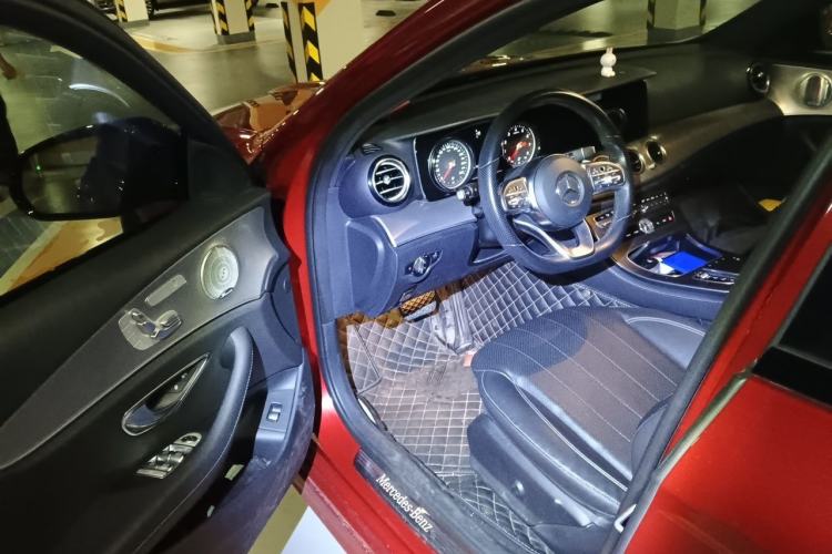 Used Mercedes-Benz E-Class 2019 E 200 Sport Edition Driver Seat