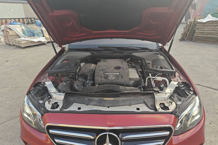 Used Mercedes-Benz E-Class 2019 E 200 Sport 4MATIC Engine Bay