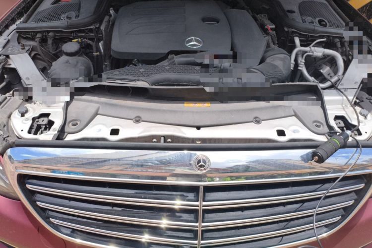 Used Mercedes-Benz E-Class 2019 Restyled E 300 L Luxury Edition Engine Bay