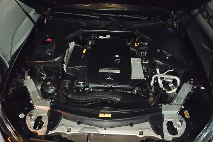 Used Mercedes-Benz E-Class 2019 E 200 4MATIC Coupe Engine Bay