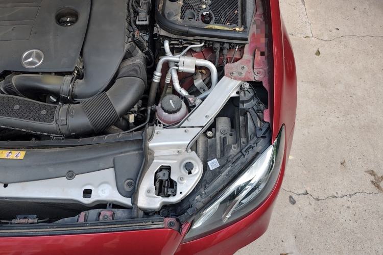 Used Mercedes-Benz E-Class 2019 E 260 Sport Edition Engine Bay Left