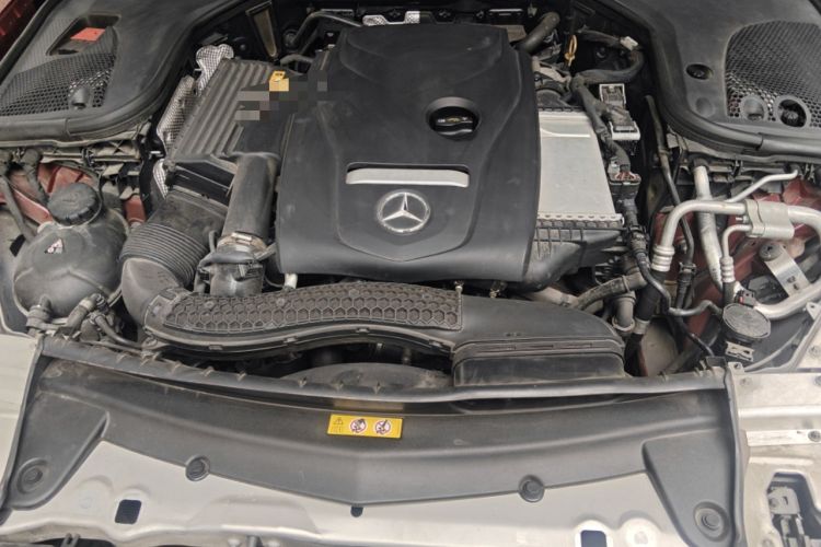 Used Mercedes-Benz E-Class 2019 E 200 Coupe Engine Bay