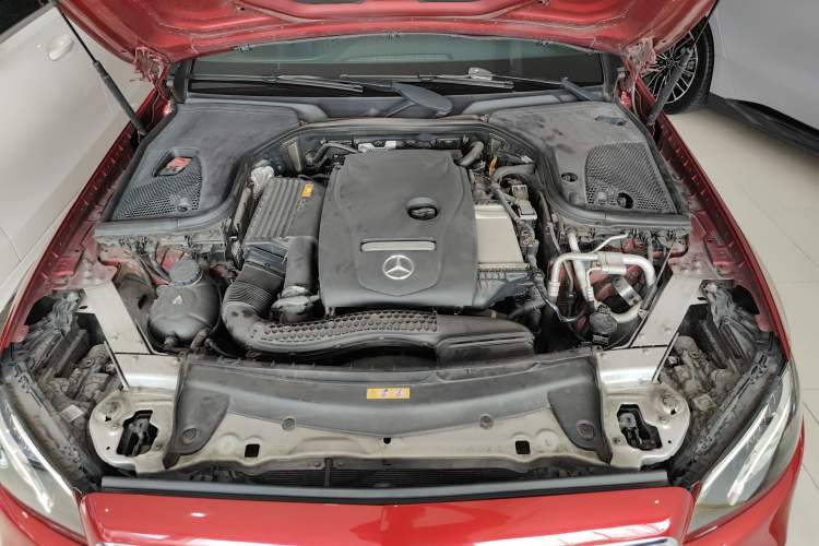 Used Mercedes-Benz E-Class 2019 E 200 4MATIC Coupe Engine Bay