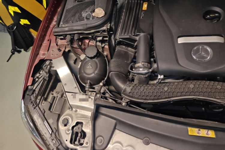 Used Mercedes-Benz E-Class 2019 E 300 L Sporty and Stylish Model Engine Bay Right