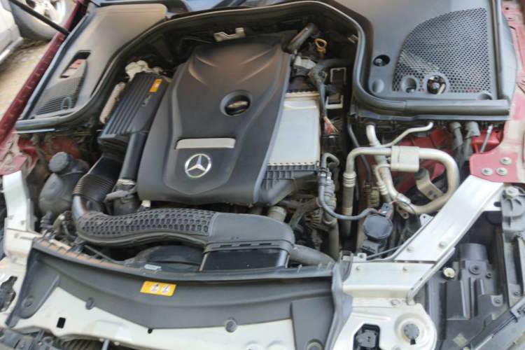 Used Mercedes-Benz E-Class 2019 E 200 Sport Edition Engine Bay