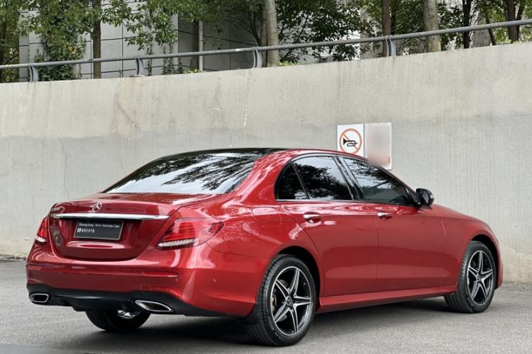 Used Mercedes-Benz E-Class 2019 E 200 Sport Edition Exterior 5