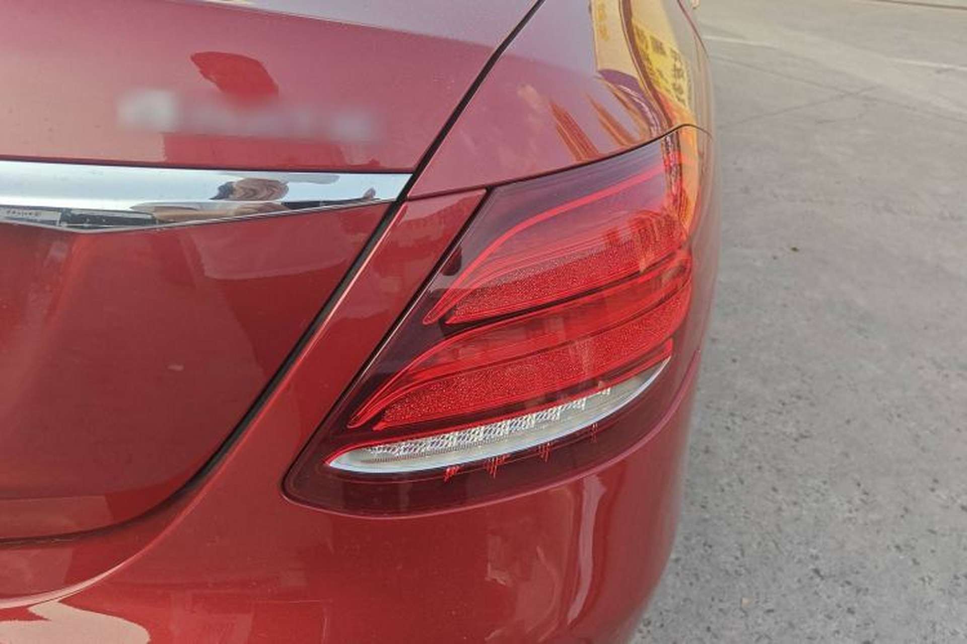 Used Mercedes-Benz E-Class 2019 E 200 Sport 4MATIC Exterior 6