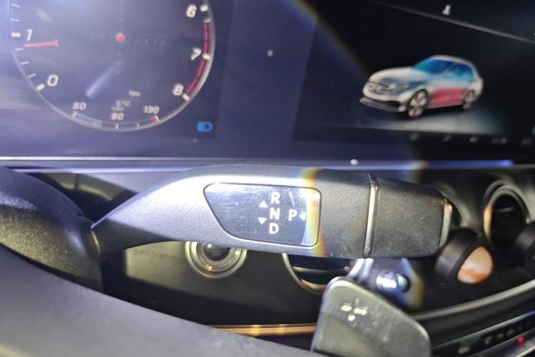 Used Mercedes-Benz E-Class 2019 E 200 L Sport Edition Gear Lever