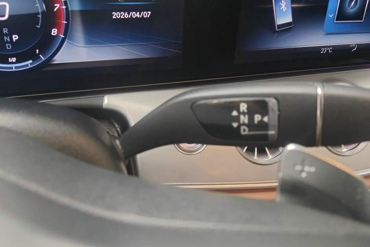 Used Mercedes-Benz E-Class 2019 E 200 Coupe Gear Lever