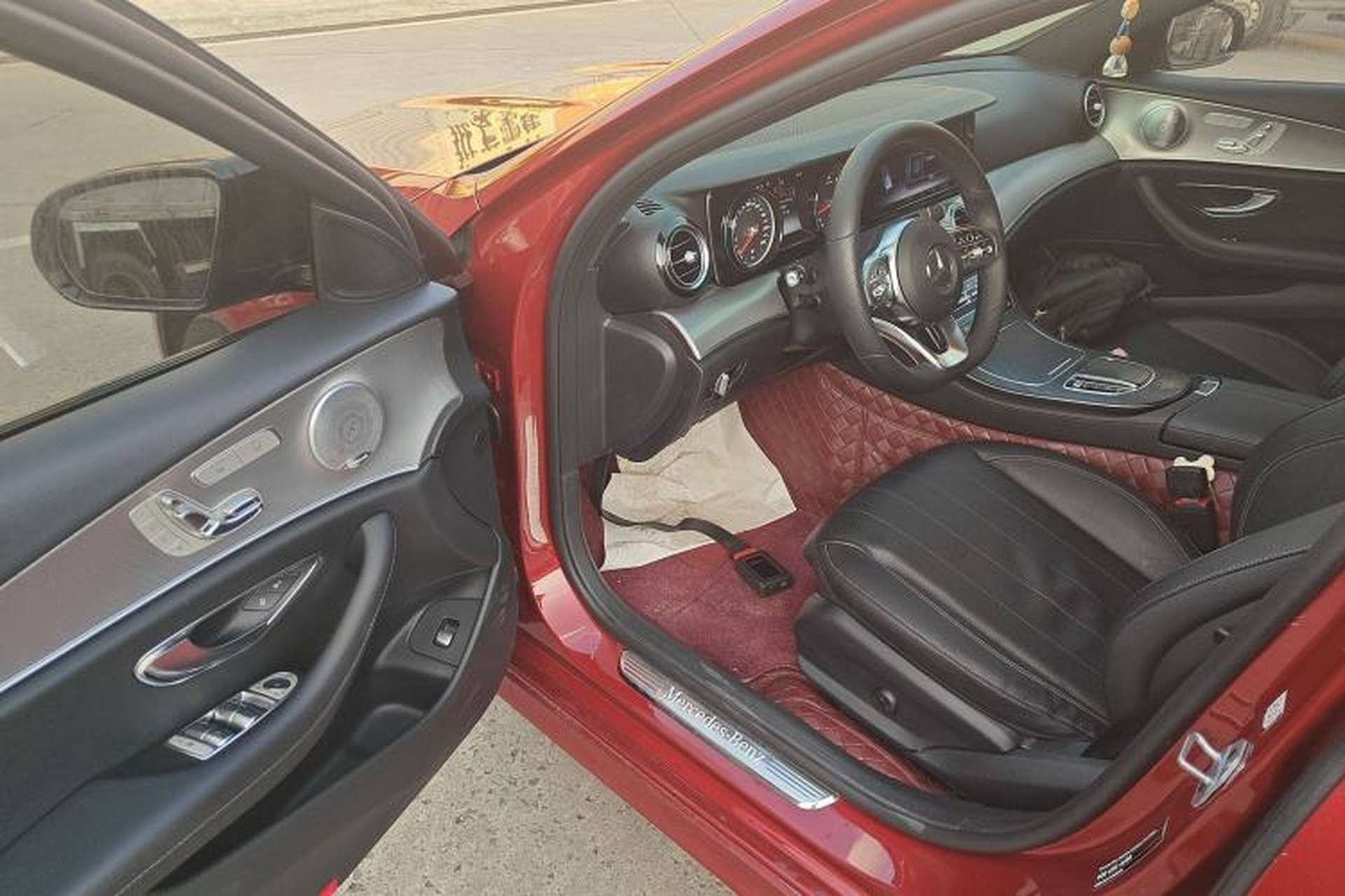 Used Mercedes-Benz E-Class 2019 E 200 Sport 4MATIC Interior 3