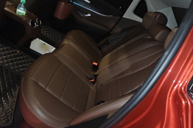 Used Mercedes-Benz E-Class 2019 E 300 L Sporty and Stylish Model Left Rear Seat