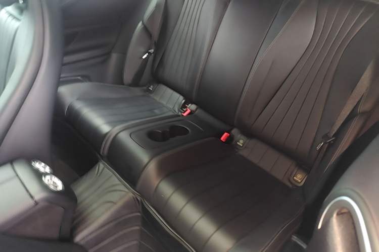 Used Mercedes-Benz E-Class 2019 E 200 4MATIC Coupe Left Rear Seat