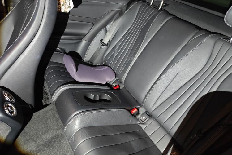 Used Mercedes-Benz E-Class 2019 E 200 4MATIC Coupe Left Rear Seat