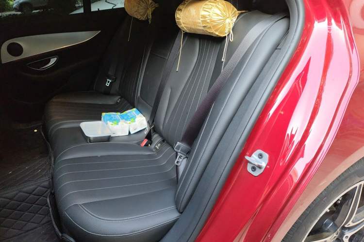 Used Mercedes-Benz E-Class 2019 E 260 Sport Edition Left Rear Seat