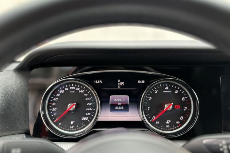 Used Mercedes-Benz E-Class 2019 E 200 Sport Edition Odometer Close Up