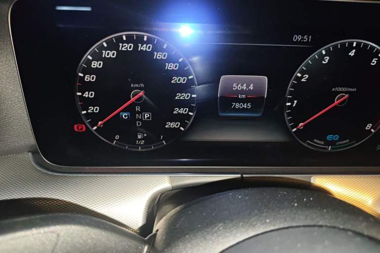 Used Mercedes-Benz E-Class 2019 E 260 Sport Edition Odometer Close Up