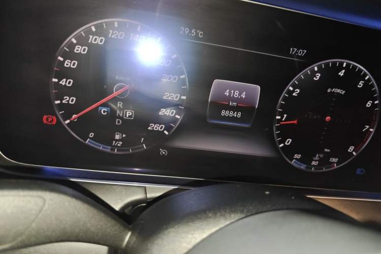 Used Mercedes-Benz E-Class 2019 E 200 L Sport Edition Odometer Close Up