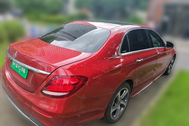 Used Mercedes-Benz E-Class 2019 E 300 L Sporty and Stylish Model Rear Right 45 Deg