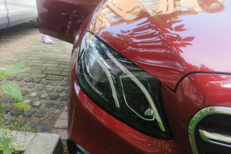 Used Mercedes-Benz E-Class 2019 E 200 Sport Edition Right Front Headlight