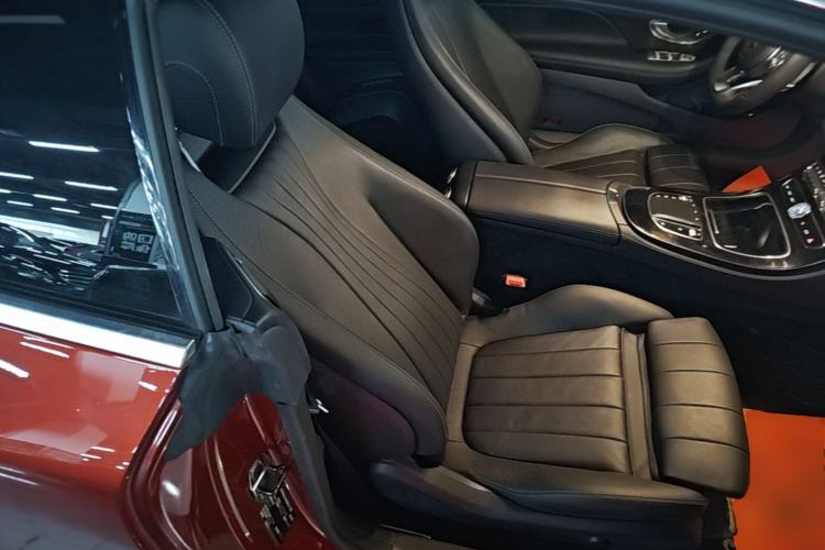 Used Mercedes-Benz E-Class 2019 E 200 Coupe Right Front Seat