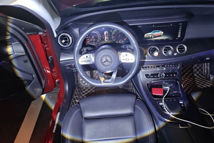Used Mercedes-Benz E-Class 2019 E 200 L Sport Edition Steering Wheel