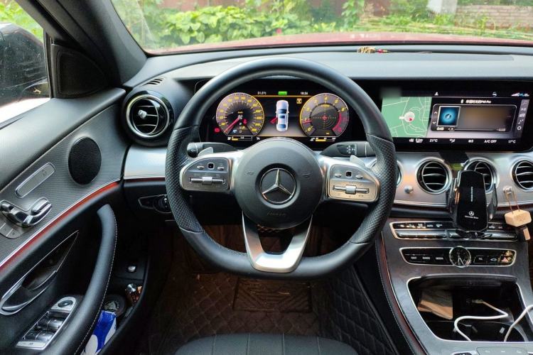 Used Mercedes-Benz E-Class 2019 E 260 Sport Edition Steering Wheel