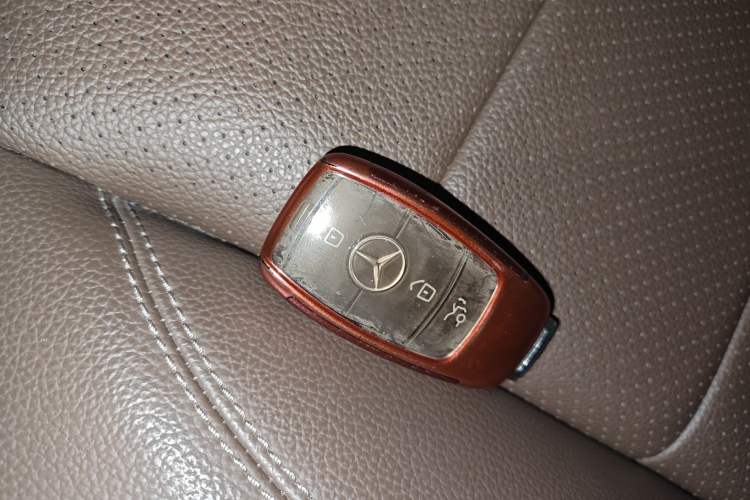 Used Mercedes-Benz E-Class 2019 E 300 L Sporty and Stylish Model Vehicle Key