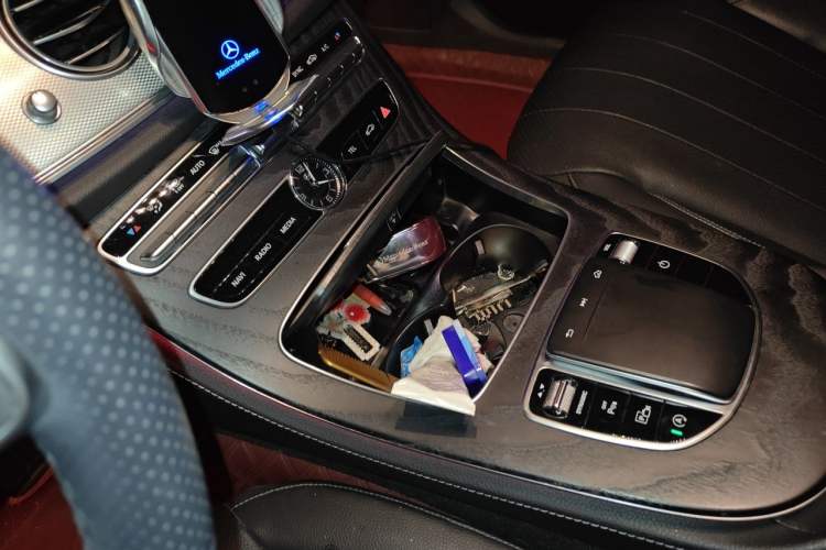 Used Mercedes-Benz E-Class 2019 E 260 Sport Edition Vehicle Key