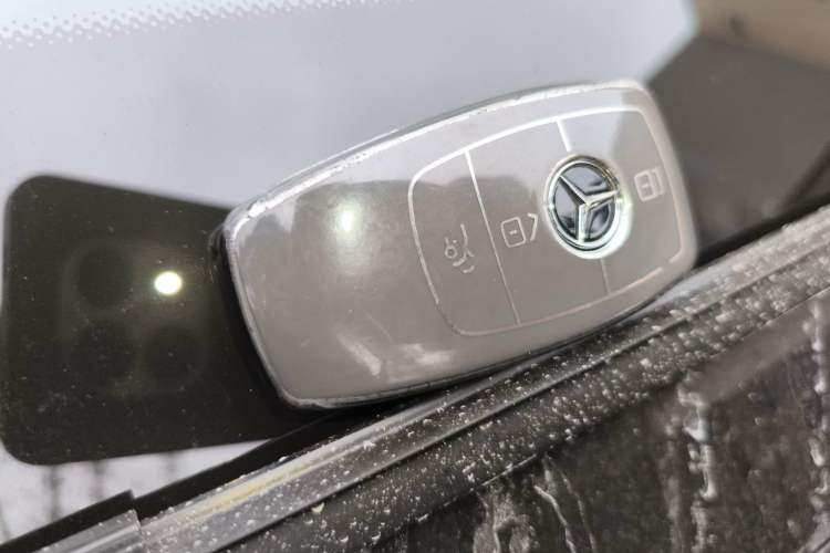 Used Mercedes-Benz E-Class 2019 E 200 4MATIC Coupe Vehicle Key
