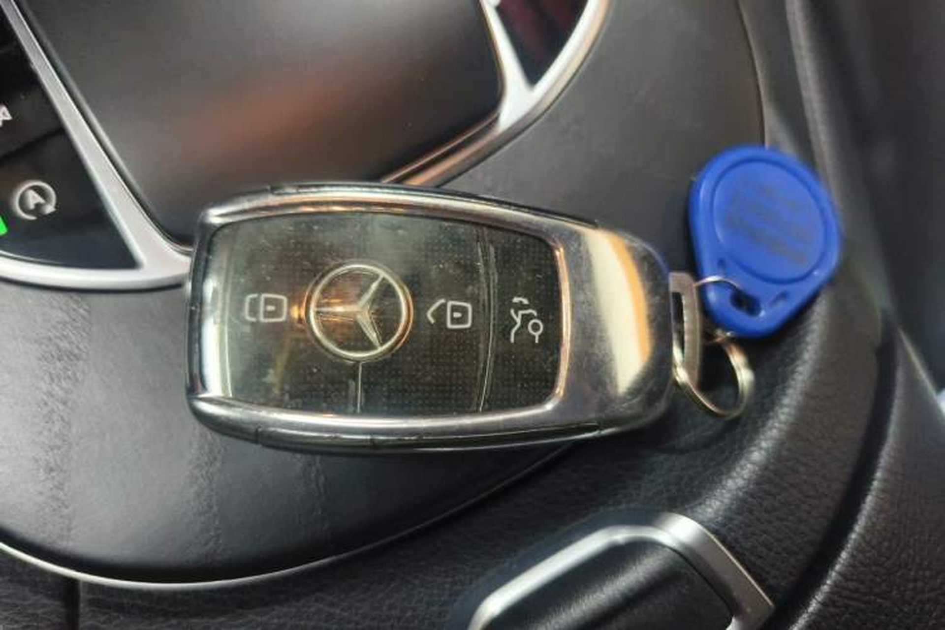 Used Mercedes-Benz E-Class 2019 E 200 Sport Edition Vehicle Key