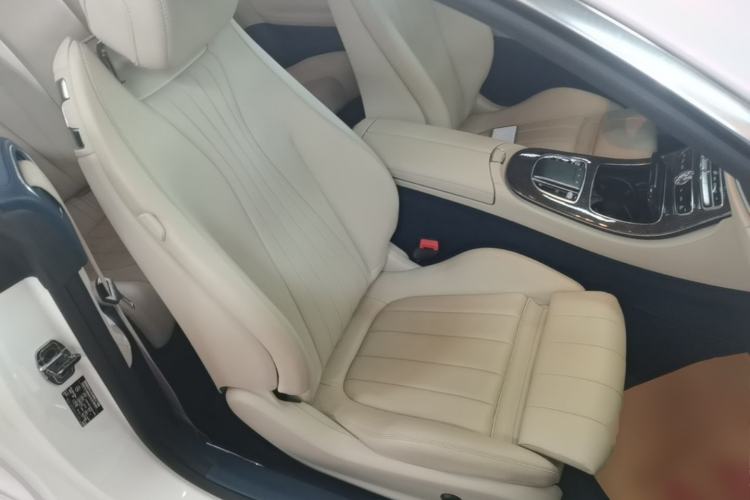 Used Mercedes-Benz E-Class 2019 E 200 4MATIC Coupe Right Front Seat